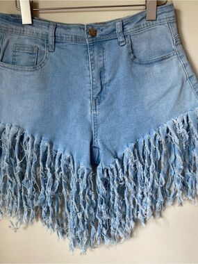 DoDo Light Wash Denim Fringe Shorts